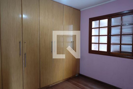 Quarto de casa para alugar com 3 quartos, 400m² em Horto Florestal, São Paulo