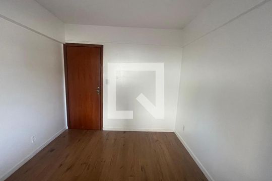 Apartamento à venda com 2 quartos, 66m² em Pátria Nova, Novo Hamburgo
