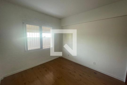 Apartamento à venda com 2 quartos, 66m² em Pátria Nova, Novo Hamburgo