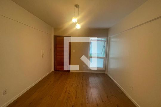 Apartamento à venda com 2 quartos, 66m² em Pátria Nova, Novo Hamburgo