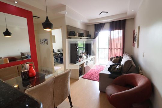 Apartamento à venda com 2 quartos, 57m² em Umuarama, Osasco