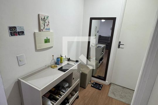 Sala de apartamento à venda com 2 quartos, 45m² em Parque Ipe, São Paulo