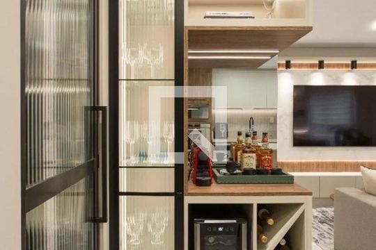 Sala de apartamento à venda com 2 quartos, 74m² em São Sebastião, Porto Alegre