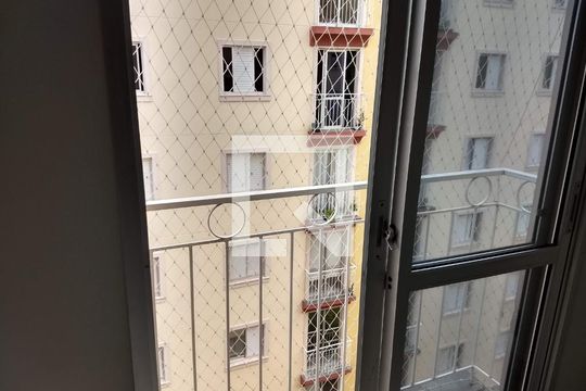 Sala de apartamento à venda com 3 quartos, 63m² em Jardim dos Oliveiras, Campinas