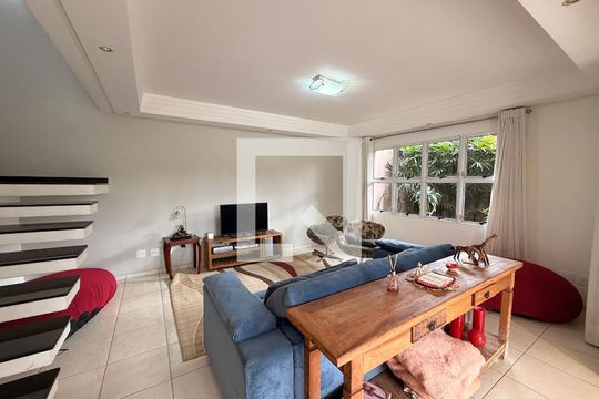 Sala de casa à venda com 4 quartos, 500m² em Vila Agricola, Jundiaí