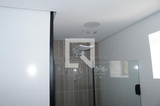Banheiro de apartamento à venda com 1 quarto, 47m² em República, São Paulo