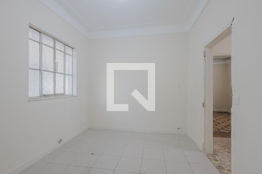 Sala 3 de casa para alugar com 5 quartos, 380m² em Jardim Paulista, São Paulo