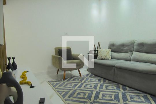 Sala de casa à venda com 2 quartos, 80m² em Quitaúna, Osasco