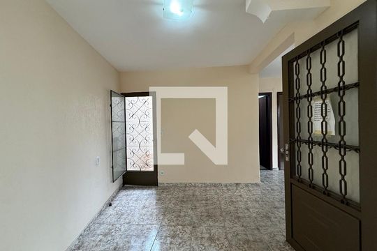 Casa à venda com 3 quartos, 197m² em Alípio de Melo, Belo Horizonte