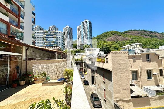 Casa à venda com 2 quartos, 120m² em Botafogo, Rio de Janeiro