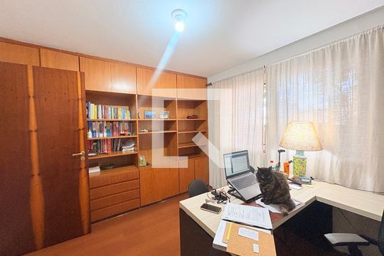 Quarto 1/Escritório de casa à venda com 4 quartos, 320m² em Jardim Brasil, Jundiaí