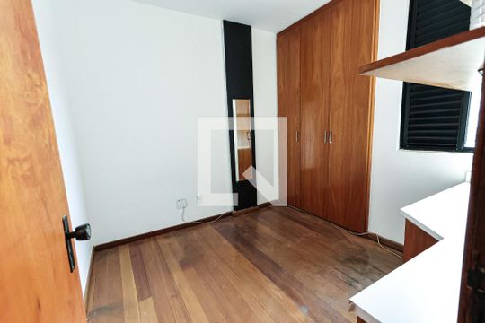 Quarto 1 de apartamento para alugar com 5 quartos, 210m² em Estoril, Belo Horizonte