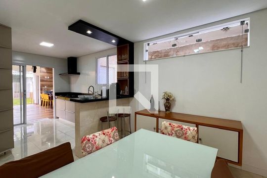 Casa à venda com 4 quartos, 220m² em Santa Ines, Belo Horizonte