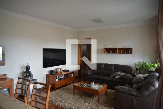 Sala de apartamento para alugar com 2 quartos, 92m² em Vila Gilda, Santo André