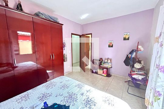 Quarto Suíte de casa à venda com 3 quartos, 260m² em Vila Barros, Guarulhos