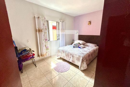 Quarto Suíte de casa à venda com 3 quartos, 260m² em Vila Barros, Guarulhos