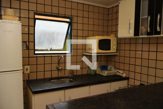 Kitnet/Studio para alugar com 1 quarto, 49m² em Itapuã, Salvador