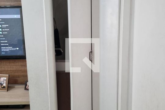 Sala de casa de condomínio à venda com 2 quartos, 57m² em Vila Nova Savoia, São Paulo