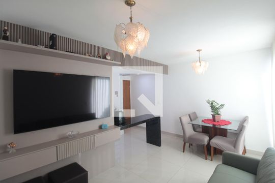 Apartamento à venda com 3 quartos, 160m² em Itapoã, Belo Horizonte