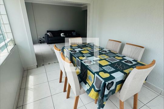 Sala de apartamento para alugar com 2 quartos, 115m² em Aviação, Praia Grande