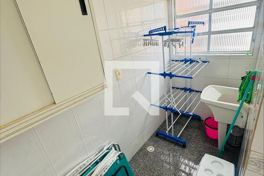 Apartamento para alugar com 2 quartos, 115m² em Aviação, Praia Grande