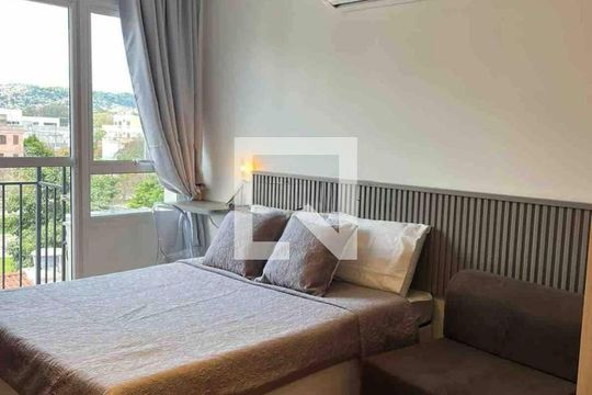 Studio de apartamento à venda com 1 quarto, 30m² em Jardim Botânico, Porto Alegre