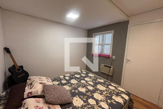 Casa à venda com 3 quartos, 160m² em Scharlau, São Leopoldo