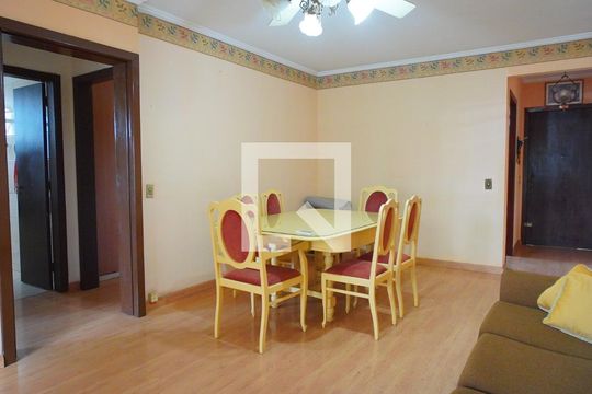 Sala  de apartamento à venda com 2 quartos, 87m² em Santana, Porto Alegre