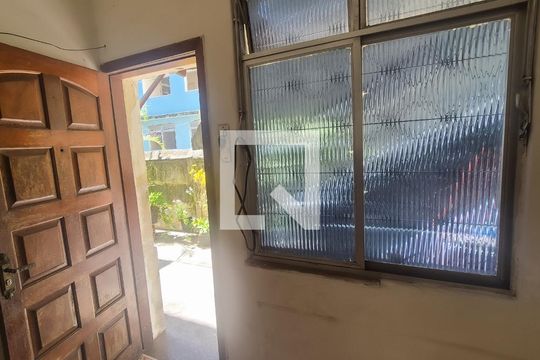 Sala de apartamento à venda com 2 quartos, 53m² em Bonsucesso, Rio de Janeiro