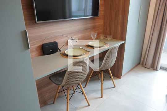 Studio de kitnet/studio para alugar com 1 quarto, 25m² em Belenzinho, São Paulo