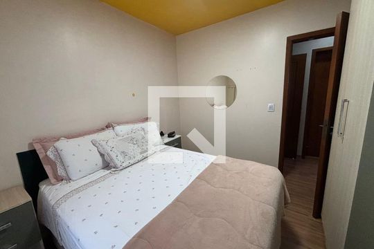 Apartamento à venda com 3 quartos, 84m² em Scharlau, São Leopoldo
