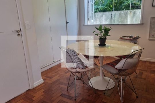 Sala de apartamento à venda com 1 quarto, 97m² em Jardim Botânico, Rio de Janeiro