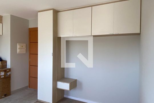 Quarto - Cozinha de apartamento para alugar com 1 quarto, 30m² em Centro, Osasco