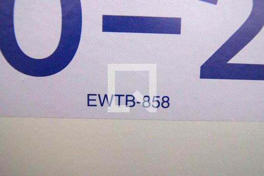 Placa de casa para alugar com 3 quartos, 125m² em Parque Colonial, São Paulo