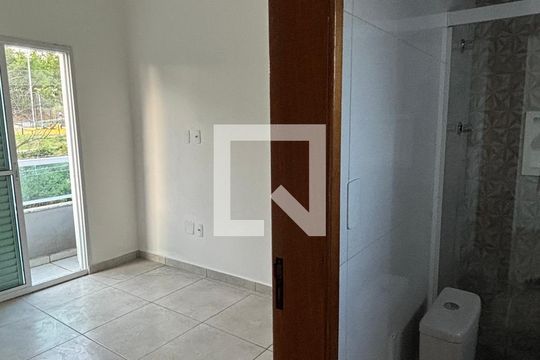 Suite de apartamento à venda com 2 quartos, 90m² em Vila Curuçá, Santo André