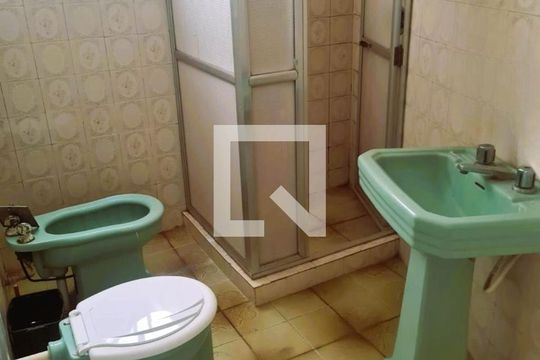 Banheiro de casa à venda com 3 quartos, 65m² em Curicica, Rio de Janeiro