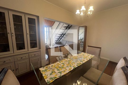 Sala de apartamento à venda com 3 quartos, 160m² em Cambuí, Campinas