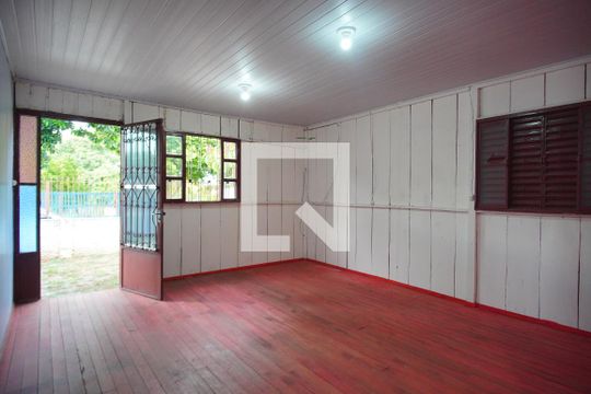 Sala de casa à venda com 2 quartos, 96m² em Feitoria Seller, São Leopoldo