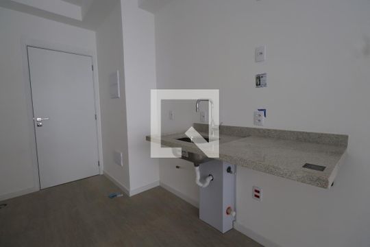 Kitnet/Studio à venda com 1 quarto, 24m² em Tatuapé, São Paulo