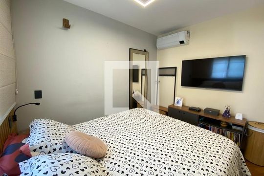 Quarto de apartamento à venda com 2 quartos, 144m² em Vila Carrão, São Paulo