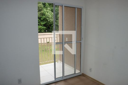 Apartamento para alugar com 2 quartos, 47m² em Granja Viana, Cotia