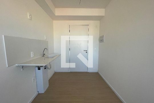 Studio de kitnet/studio à venda com 1 quarto, 17m² em Ferreira, São Paulo