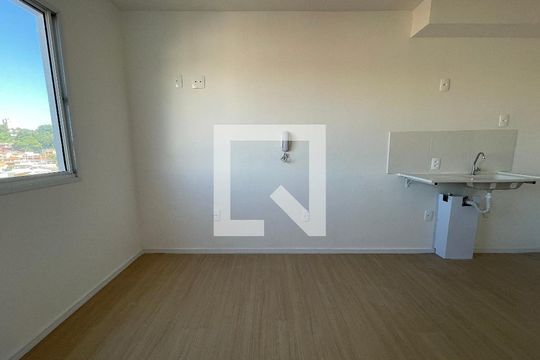 Studio de kitnet/studio à venda com 1 quarto, 17m² em Ferreira, São Paulo