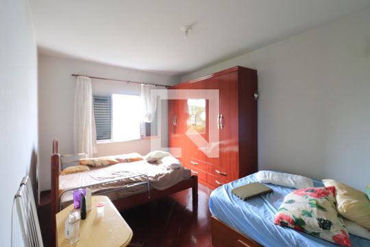 Casa à venda com 3 quartos, 266m² em Vila Formosa, São Paulo