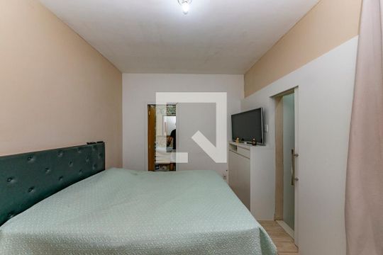 Suíte de casa à venda com 5 quartos, 460m² em Cinquentenario, Belo Horizonte