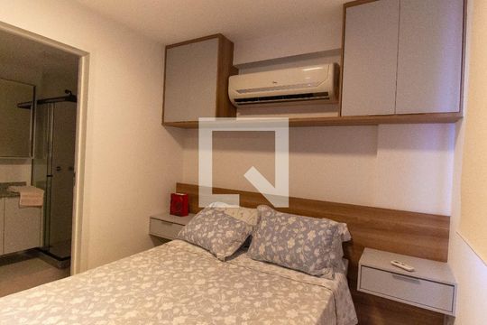 Suíte de kitnet/studio à venda com 1 quarto, 40m² em Ingá, Niterói