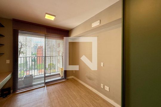 Quarto  de kitnet/studio à venda com 0 quarto, 22m² em Campo Belo, São Paulo