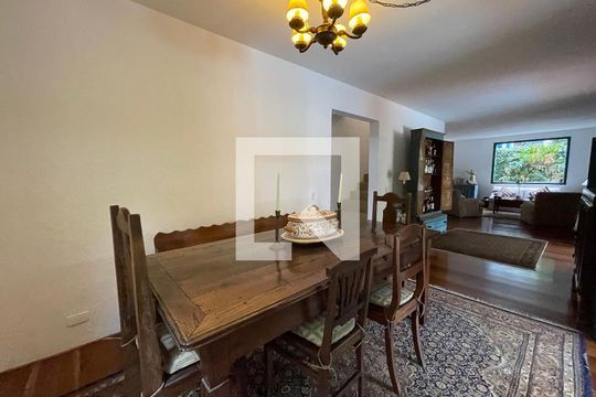 Sala de casa à venda com 4 quartos, 432m² em Butantã, São Paulo