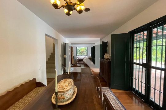 Sala de casa à venda com 4 quartos, 432m² em Butantã, São Paulo