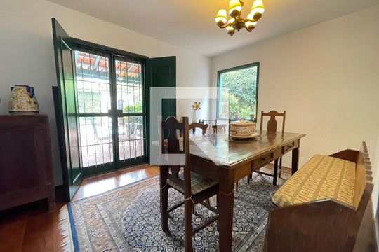 Sala de casa à venda com 4 quartos, 432m² em Butantã, São Paulo